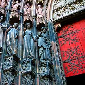 strasbourg cathedral door